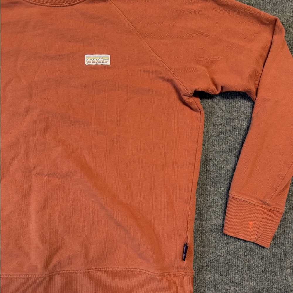 Patagonia Crew Neck - Picture 2 of 7
